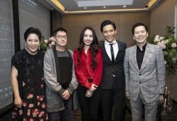 向佐最新爆料新闻,揭秘娱乐圈不为人知的幕后故事